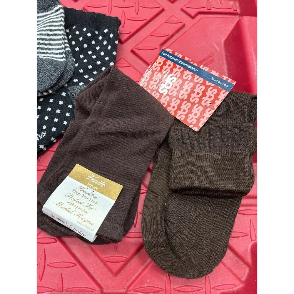 Womens Sock Bundle 5 Pairs Dearfoams Goldtoe SAS NWT Crew Ankle Brown Grey